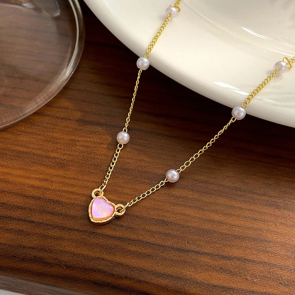 $12.97 - Gold Heart Pendant Choker Necklace, Minimalist Style, for Women and Girls. Trendy Jewelry, Ideal for Parties.