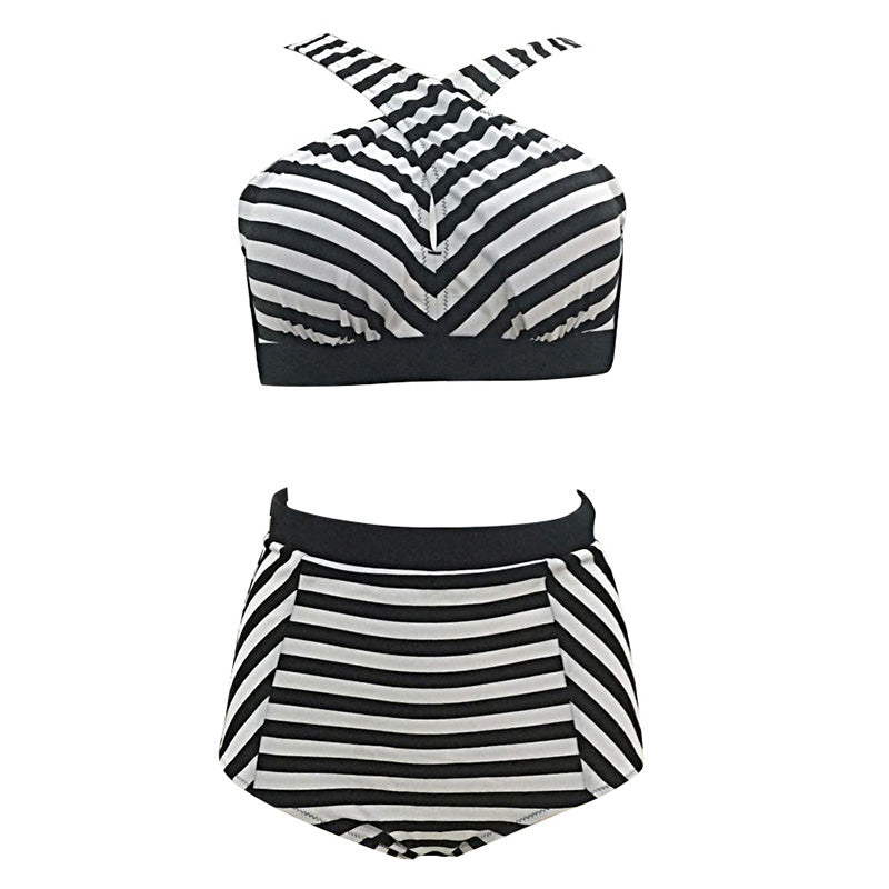 Maillot de bain grande taille, maillot de bain taille haute, bikini col montant, collection 2017, bikinis croisés, haut de maillot de bain femme, maillot de bain 5XL