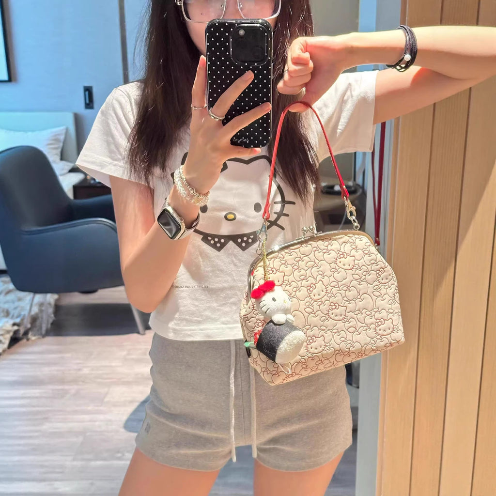 18.04 USD T-shirt à manches courtes en coton imprimé Hello Kitty, épaules classiques