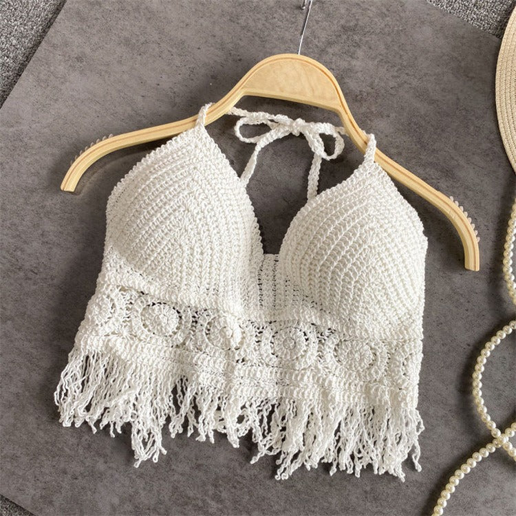 Women's embroidered hollow-out bralette with high neck, short, open back, inner straps and chest pads