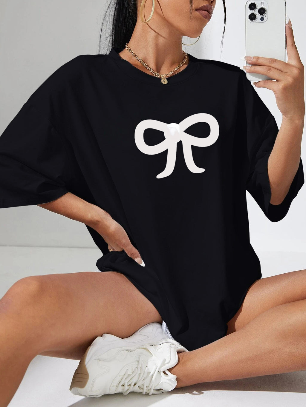 15.13 USD T-shirt multicolore à col rond et manches courtes