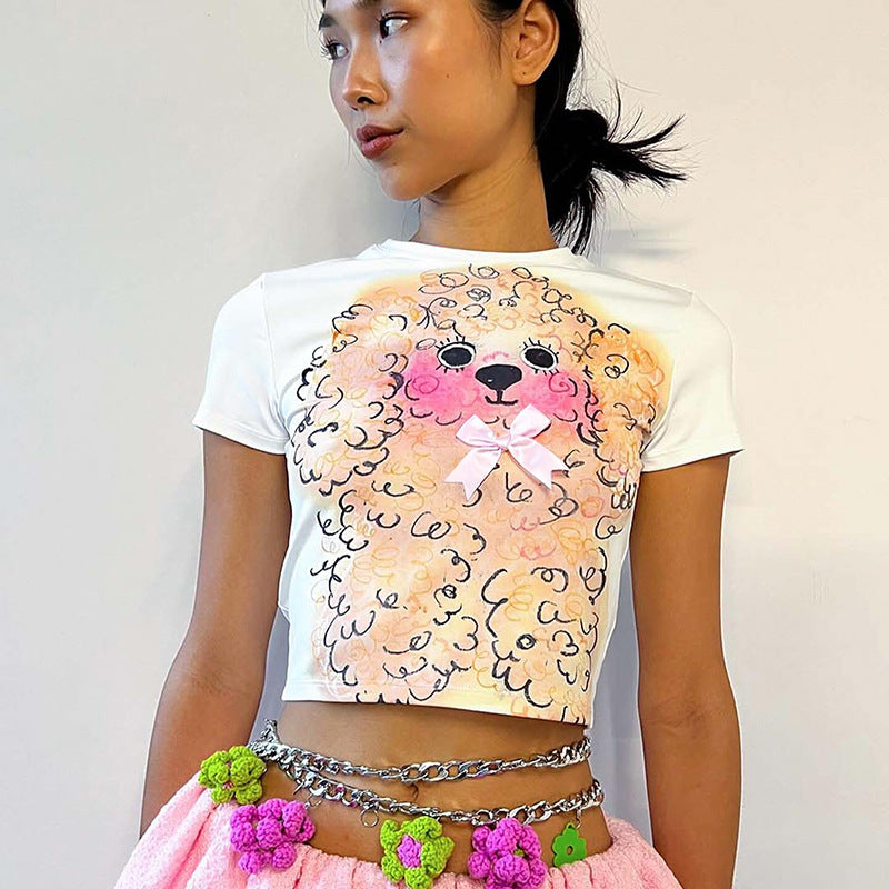 Camiseta corta con estampado de cachorro rizado y ombligo expuesto para mujer