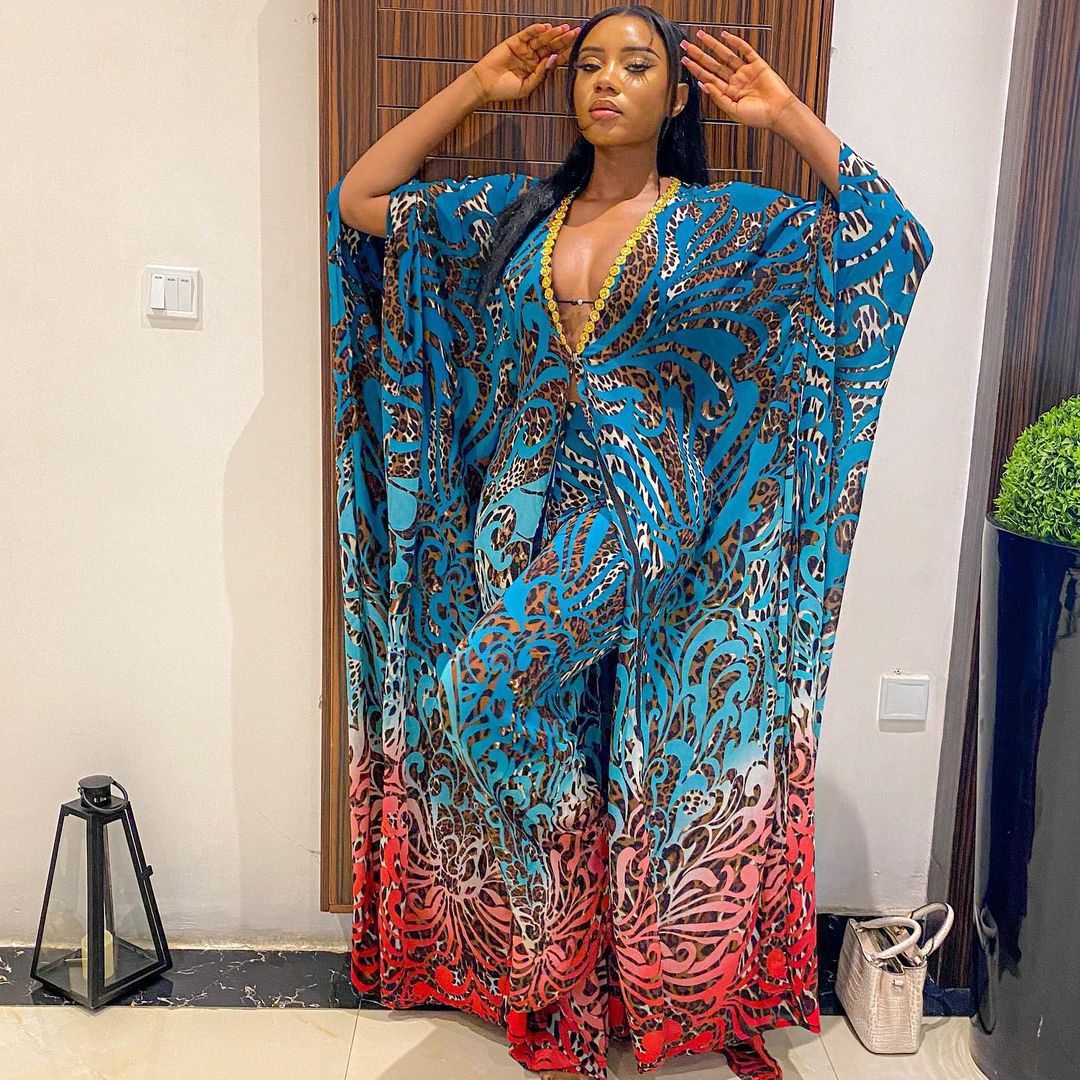 Ensemble deux pièces : cardigan en mousseline et pantalon ample (style robe africaine)