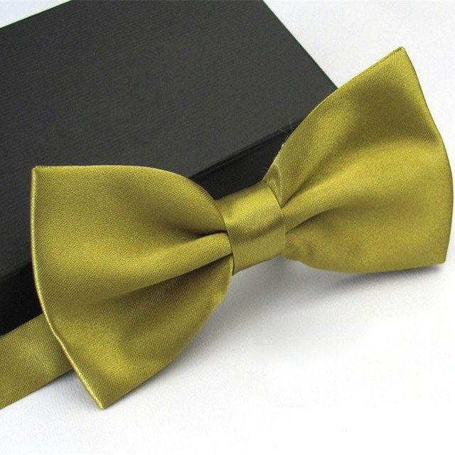 12.43 USD Nœud papillon homme, 1 pièce, style classique, en satin, idéal pour smoking, mariage ou soirée. Motif papillon ajustable.