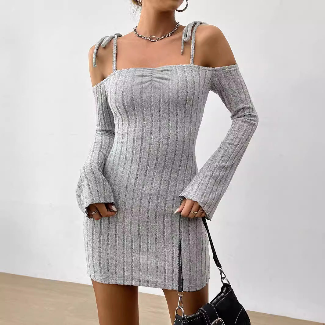 Robe-camisole légère à bretelles pour femme, style mature, automne-hiver, col asymétrique, coupe ajustée et jupe courte élégante
