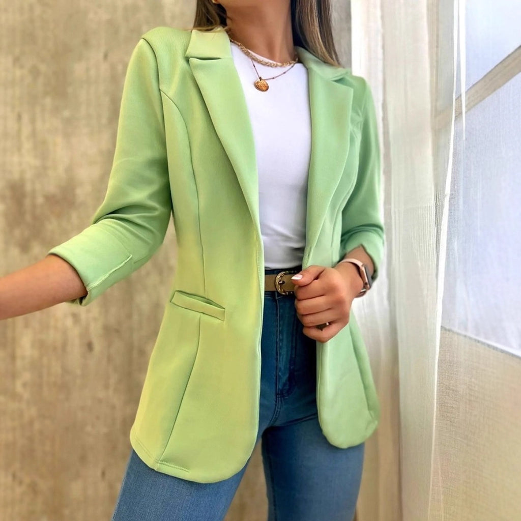 27.50 USD veste de costume minimaliste unie à manches longues et col.
