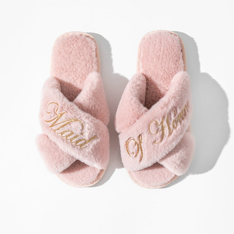 16.30 USD - Cross Slippers