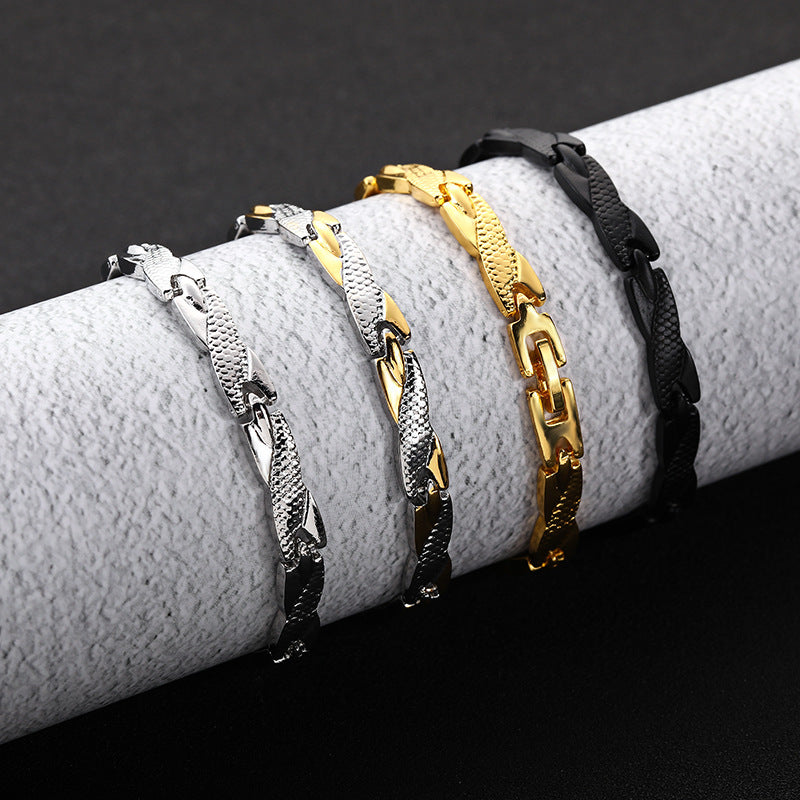 USD 12.04/13.64 - Men's gold-plated titanium steel bracelet, dragon pattern, 7mm wide.
