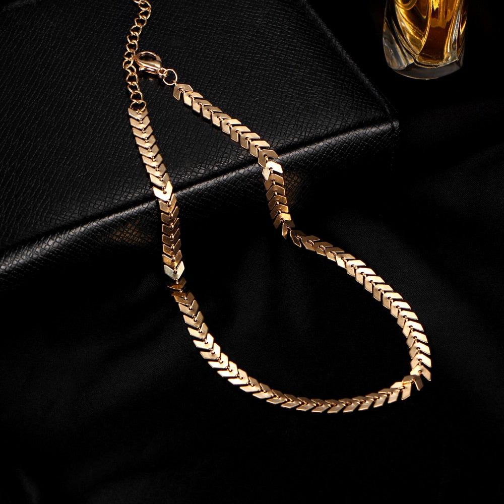 Collier ras du cou à sequins et chaîne en forme de feuilles, bijou bohème tendance pour femme, collier tendance, bijou de soirée