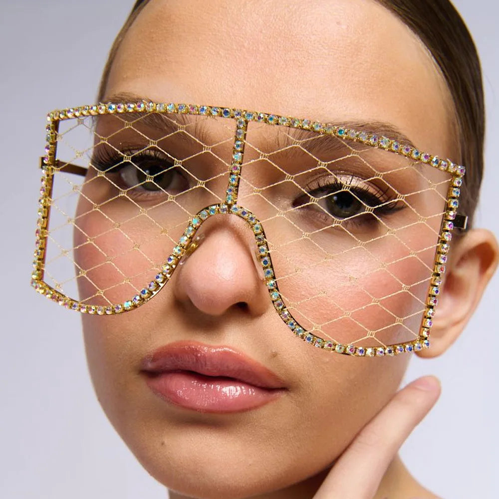 Gafas con flecos a la moda, montura sin lentes adornada con pedrería, accesorio de moda para mujer.