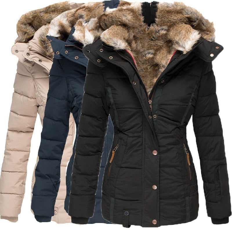Women's warm winter coat in wool and cotton, wool collar, zip closure, long sleeves, slim fit, hood