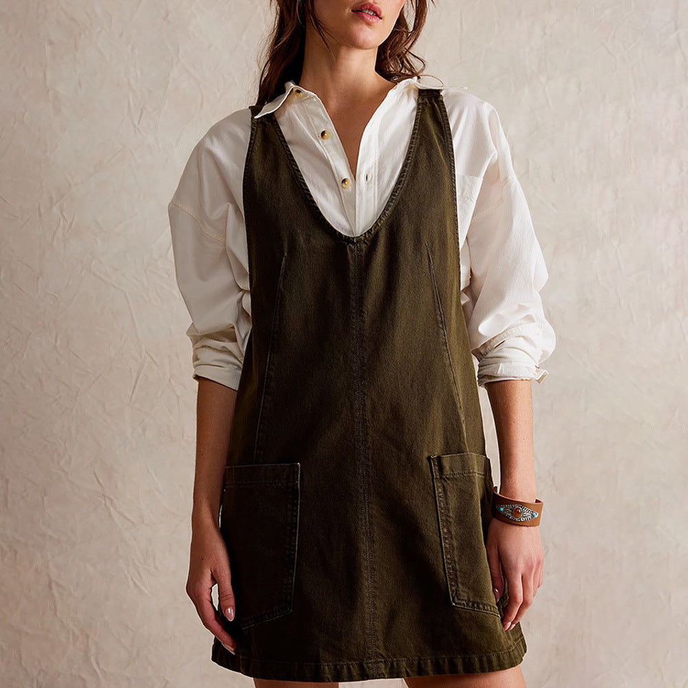 Robes d'été pour femmes, jupes courtes en jean décontractées à bretelles et poches, style vintage élégant, coupe trapèze, dos nu et sans manches.