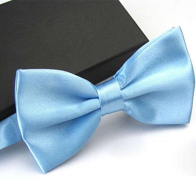 12.43 USD Nœud papillon homme, 1 pièce, style classique, en satin, idéal pour smoking, mariage ou soirée. Motif papillon ajustable.