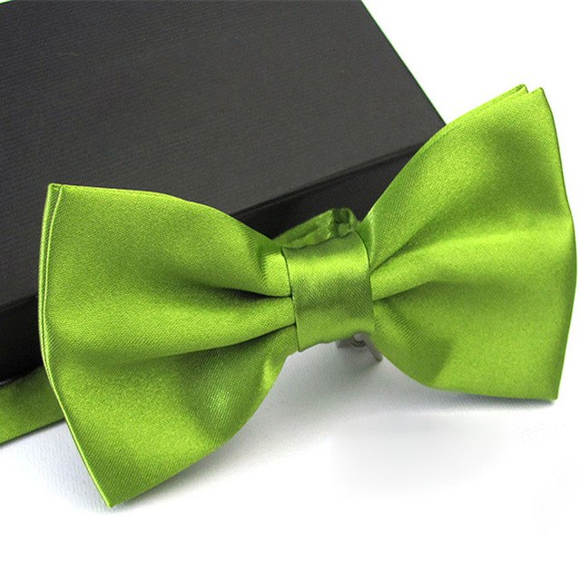 12.43 USD Nœud papillon homme, 1 pièce, style classique, en satin, idéal pour smoking, mariage ou soirée. Motif papillon ajustable.