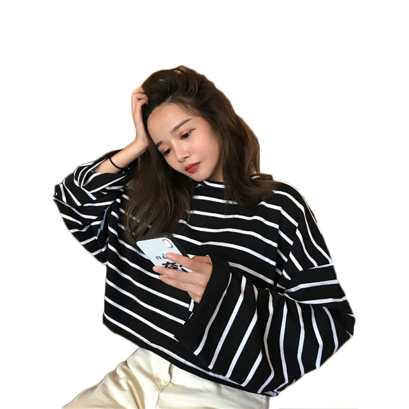 Black and White Stripe Long Sleeve Student Basic T-Shirt for Women, Loose Round Neck Casual Striped T-Shirt, Blended Cotton Material