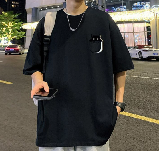 Loose-fit mid-length sleeve T-shirt